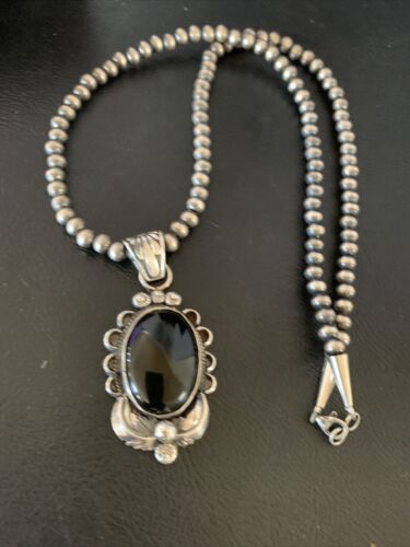 Native American Men's Navajo Pearls Necklace Pendant | Sterling Silver Black Onyx | 13093