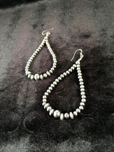 Navajo Pearls Sterling Silver Earrings | Handmade Native American Jewelry | Southwestern | 10200