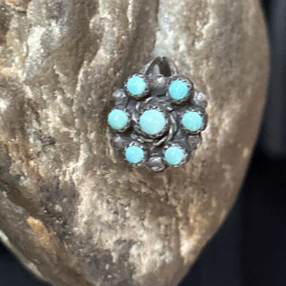 Zuni Blue Turquoise Cluster Ring | Authentic Native American Sterling Silver | Multi-Stone | Sz 7.5 | 14727