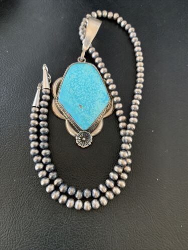 Men's Navajo Pearls Necklace with Blue Kingman Turquoise Pendant | Sterling Silver | Native American | 13255
