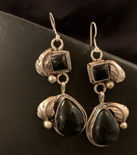 Southwestern Navajo Black Onyx Dangle Earrings | Sterling Silver | 1.5" | 1531