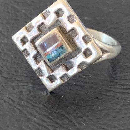 Southwestern Women's Navajo Blue Turquoise Sugilite Inlay Ring | Sz 7.5 | 11283 - Masha USA