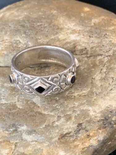 Navajo Men's Sterling Silver Black Onyx Ring | Sz 8.5 | Authentic Native American Old Pawn | 10800
