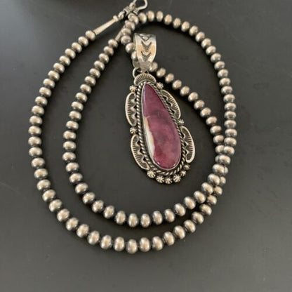 Navajo Purple Spiny Oyster Pendant Necklace | Sterling Silver | Authentic Native American Handmade | 11307