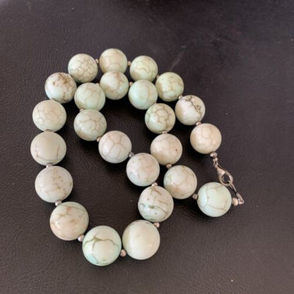Native American Women's Navajo Green Jade Bead Necklace | Sterling Silver | 16mm | 18" | 13264