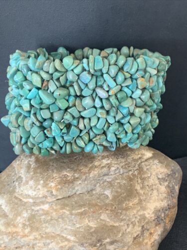 Women's Green Turquoise Nugget Stone Stretch Bracelet | 2" Wide | Navajo Jewelry | 1395