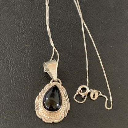 Navajo Black Onyx Pendant | Sterling Silver | Authentic Native American Handmade | 13298