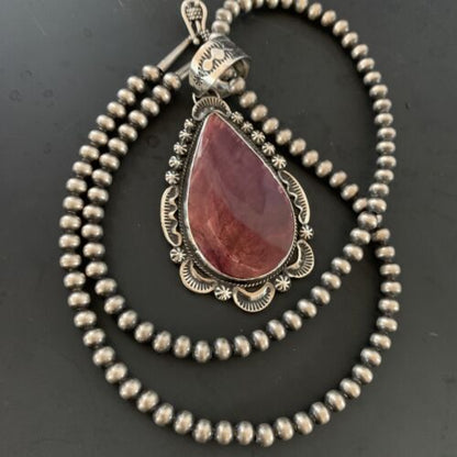 Navajo Purple Spiny Oyster Pendant Necklace | Sterling Silver | Authentic Native American Handmade | 11309