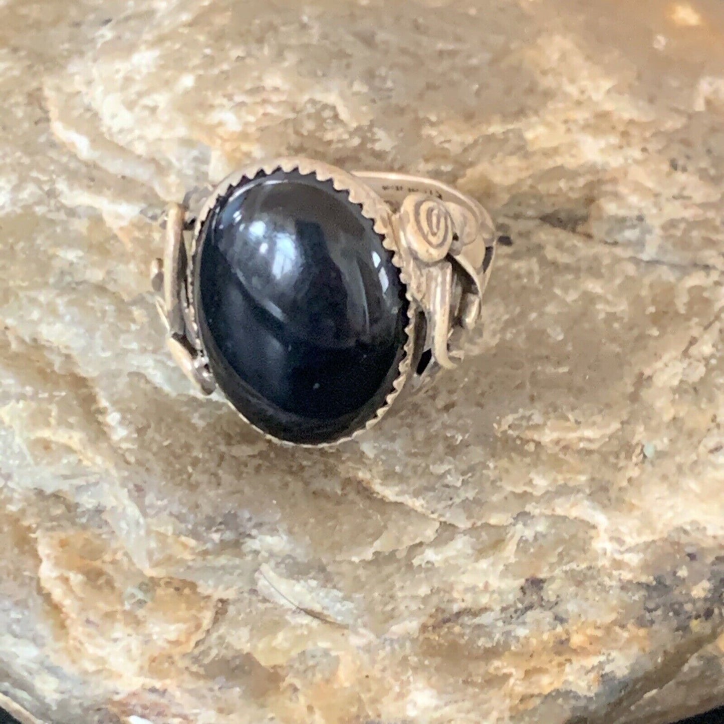 Native American Old Pawn Navajo Black Onyx Ring | Sterling Silver | Sz 9.5 | 11952