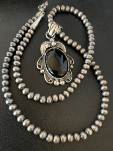 Native American Men's Navajo Pearls Necklace Pendant | Sterling Silver Black Onyx | 13091