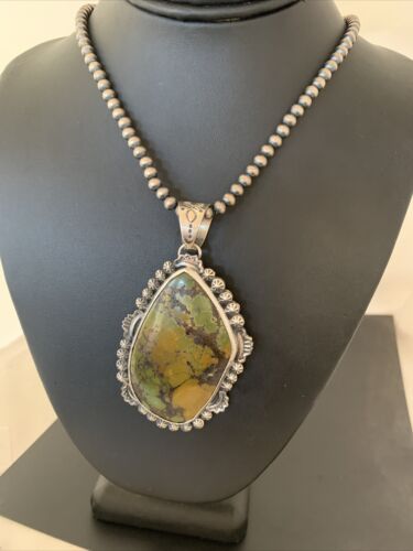 Navajo Green Kingman Turquoise Pendant Necklace | Sterling Silver | Authentic Native American Handmade | 1311