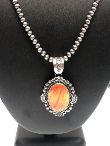 Navajo Pearls Orange Spiny Oyster Pendant Necklace | Sterling Silver | Authentic Native American Handmade | 11296