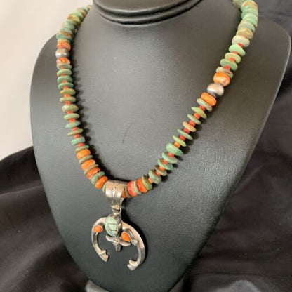 Navajo Pearl Sterling Silver Necklace with Royston Turquoise & Spiny Oyster Naja Pendant | 11579