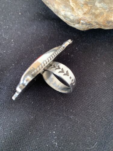 Southwestern Women's Navajo Red Spiny Oyster Ring | Sterling Silver | Sz 8.5 | 10204