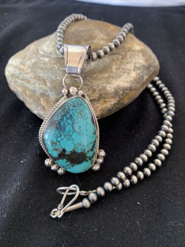 Navajo Pearls Necklace with Spiderweb Turquoise Pendant | Sterling Silver | Authentic Native American Handmade | 00810