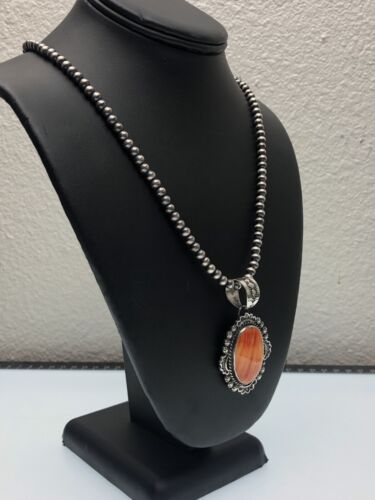 Navajo Pearls Orange Spiny Oyster Pendant Necklace | Sterling Silver | Authentic Native American Handmade | 11296