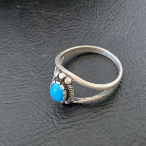 Southwestern Old Pawn Navajo Blue Turquoise Ring | Sterling Silver | Sz 5.5 | 10773