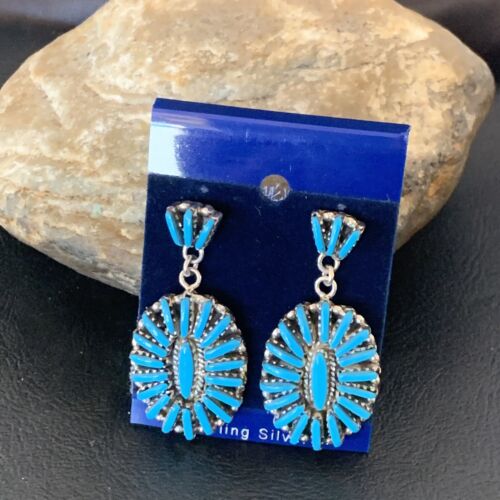 Zuni Handmade Kingman Turquoise Needle Point Dangle Earrings | Sterling Silver | 11622 - Masha USA