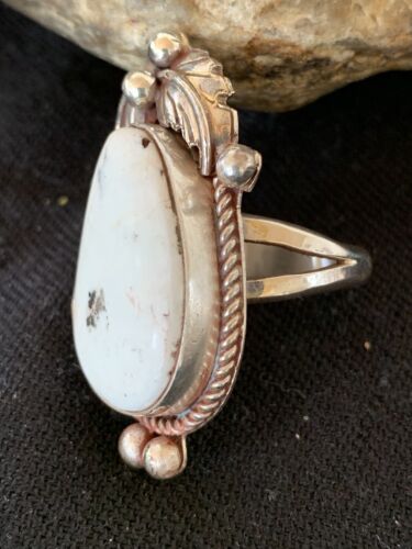 Southwestern Navajo White Buffalo Turquoise Ring | Sterling Silver | Sz 9 | 13088