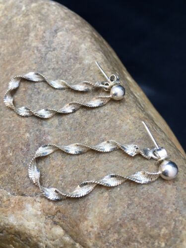 Native American Handmade Swirl Dangle Earrings | Sterling Silver | 8977
