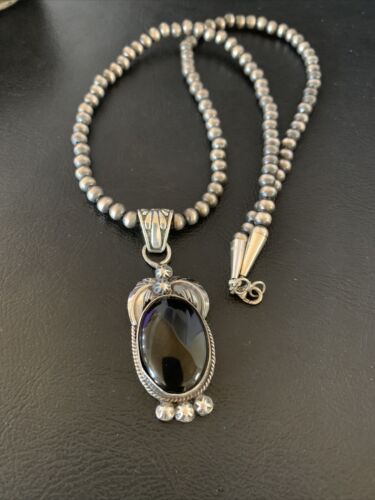 Native American Men's Navajo Pearls Necklace | Sterling Silver Black Onyx Pendant | 13090