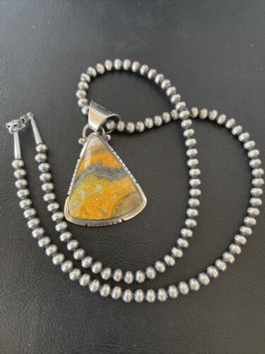 Navajo Pearls Sterling Silver Bumblebee Jasper Pendant Necklace | 10551
