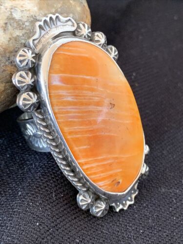 Southwestern Women's Navajo Spiny Oyster Ring | Sterling Silver | Sz 11.5 | Authentic Native American Handmade | 01001