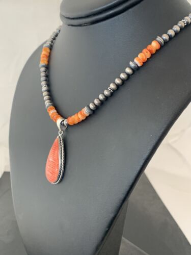 Navajo Pearls Sterling Silver Necklace | Spiny Oyster Cluster Naja Pendant | 599