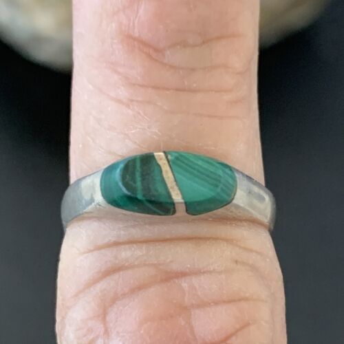 Native American Old Pawn Navajo Green Malachite Ring | Sterling Silver | Sz 5.5 | 10872