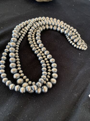 Navajo Sterling Silver 3-Strand Necklace | 6, 8, 10mm | 21" | 93921 - Masha USA