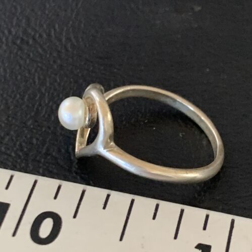 Navajo Old Pawn White Pearl Heart Ring | Sterling Silver | Sz 7 | Authentic Native American Handmade | 13177