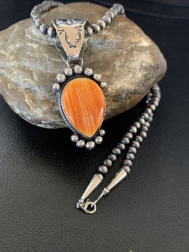 Navajo Orange Spiny Oyster Pendant Necklace | Sterling Silver | Authentic Native American Handmade | 13076