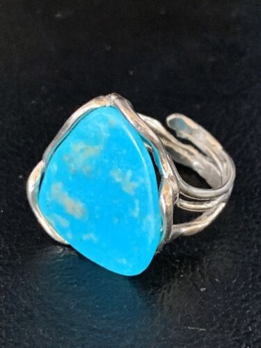 Navajo Blue Kingman Turquoise Ring | Sterling Silver Adjustable Wire | Sz 8 | 13536 - Masha USA