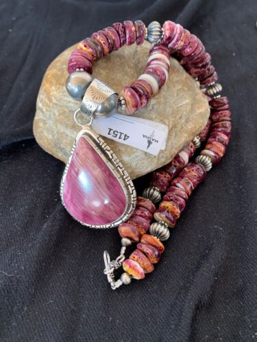 Navajo Pearls Purple Spiny Oyster Pendant Necklace | Sterling Silver | Native American Handmade | 4151