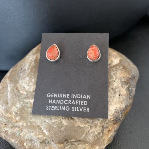 Navajo Spiny Oyster Earrings | Sterling Silver | Minimalist Native American Handmade | 12832