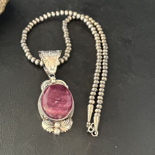 Navajo Purple Spiny Oyster Pendant Necklace | Sterling Silver | Authentic Native American Handmade | 14664