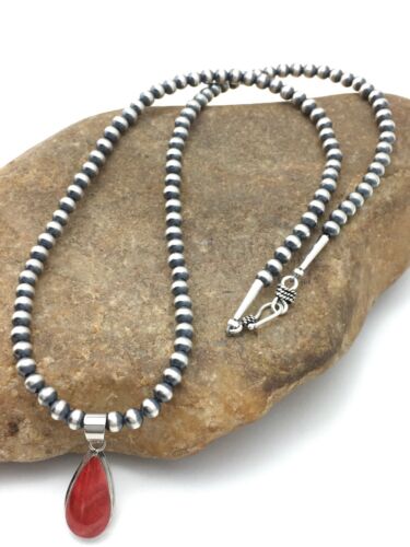 Navajo Red Spiny Oyster Pendant Necklace | Sterling Silver | Authentic Native American Handmade | 4414