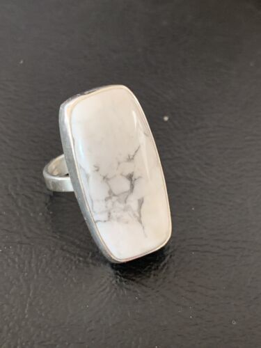 Native American Women's Navajo White Howlite Ring | Sterling Silver | Sz 7 | 11606