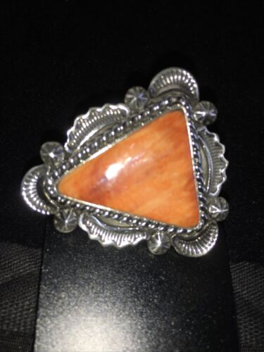 Native American Men's Navajo Red Spiny Oyster Ring | Sterling Silver | Sz 7.5 | 01809 - Masha USA