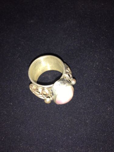 Southwestern Navajo White Mabe Pearl Ring | Sterling Silver | Sz 8 | Authentic Native American Handmade | 1724