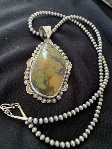 Navajo Green Kingman Turquoise Pendant Necklace | Sterling Silver | Authentic Native American Handmade | 1311