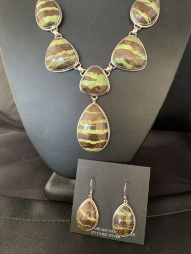 Navajo Green Gaspeite Necklace Choker Earrings Set | Sterling Silver Pendant | 19" | Authentic Native American Handmade | 13795