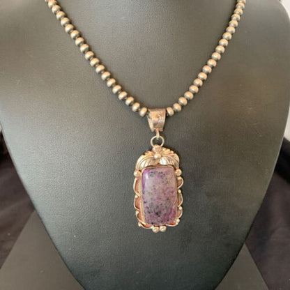 Navajo Pearls Necklace with Purple Sugilite Pendant | Sterling Silver | Authentic Native American Handmade | 10913